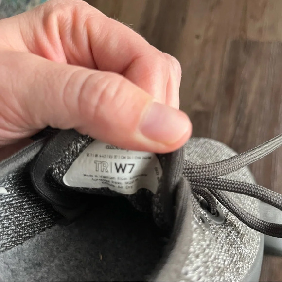 Allbirds Shoes Women's 7 Tree Runners Gray Lace Up Sneakers | like new - Picture 8 of 8